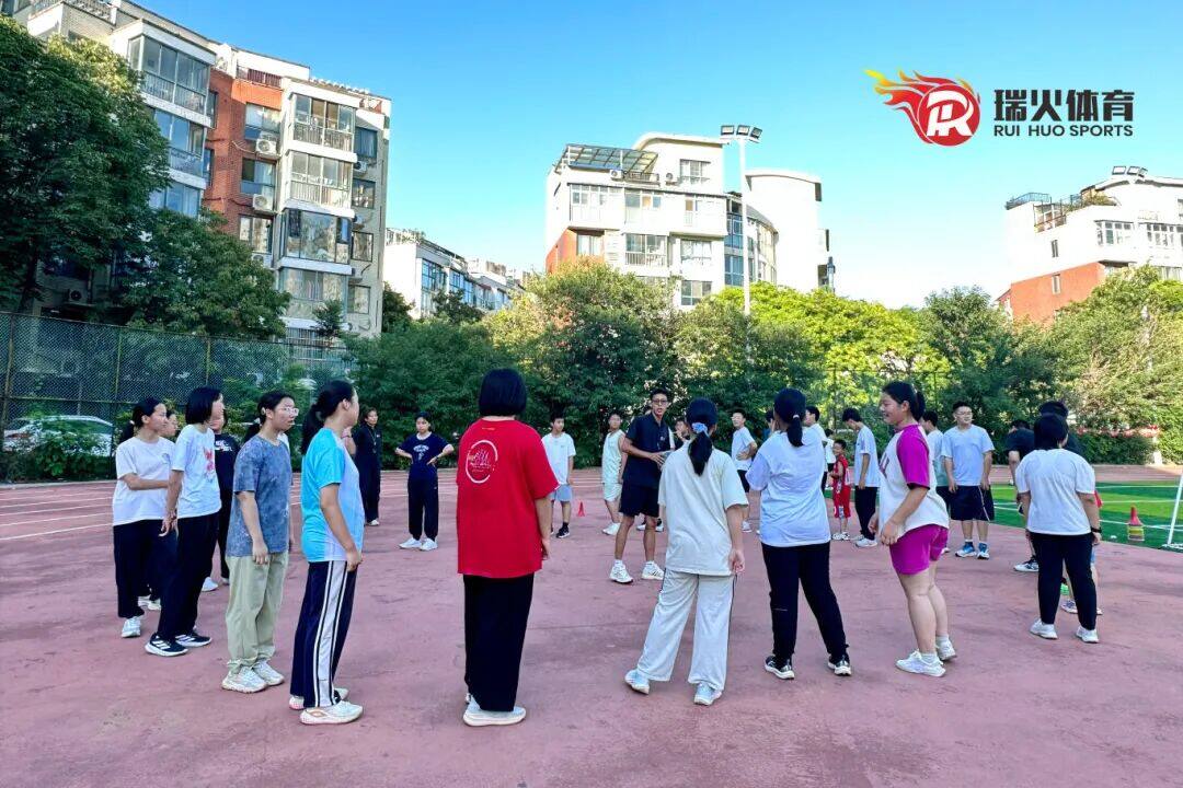 瑞火人物 | 中考金牌教练逯树琪：用专业实力打造核心教学，这位瑞火教练究竟有多“硬核”