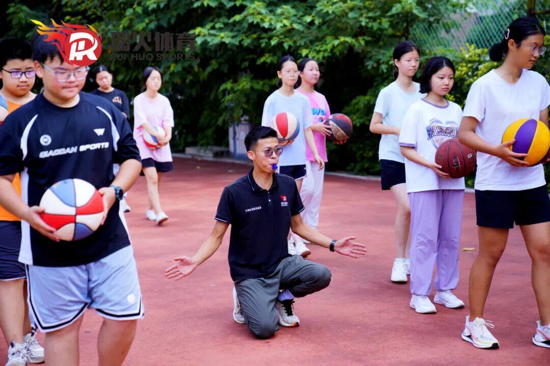 瑞火人物 | 中考金牌教练逯树琪：用专业实力打造核心教学，这位瑞火教练究竟有多“硬核”