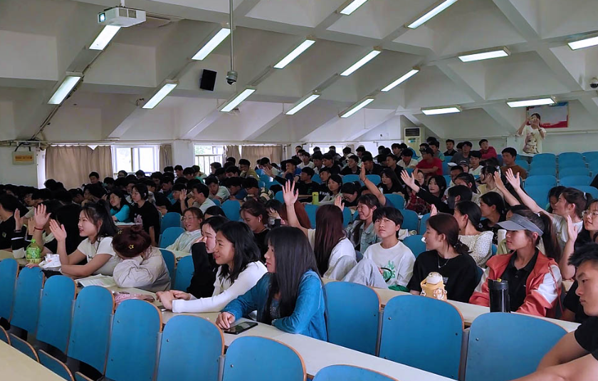 校企合作 | 瑞火体育董事长李春伟走进河南财政金融学院进行专题讲座